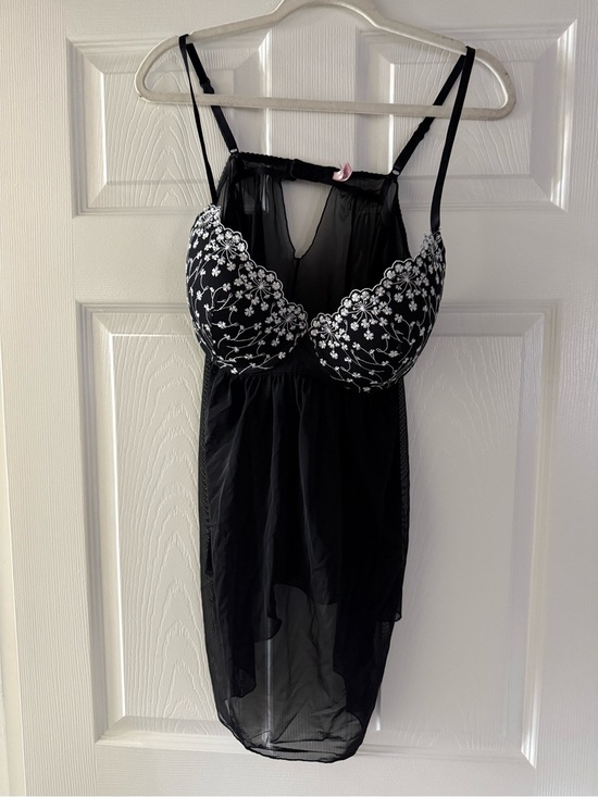 La Vie En Rose Other - La Vie En Rose Black Sheer Babydoll Chemise with White Floral Embroidery XL